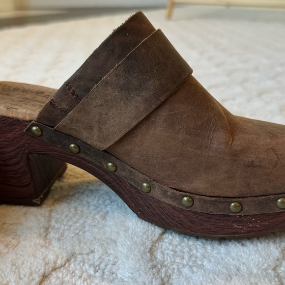 KORK-EASE leather platform clogs Size 8. - Picture 2 of 4